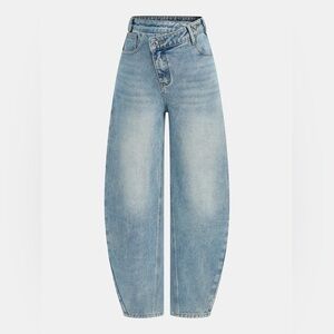 Commense Barrel Leg Jeans With Sideways Zipper Size 26